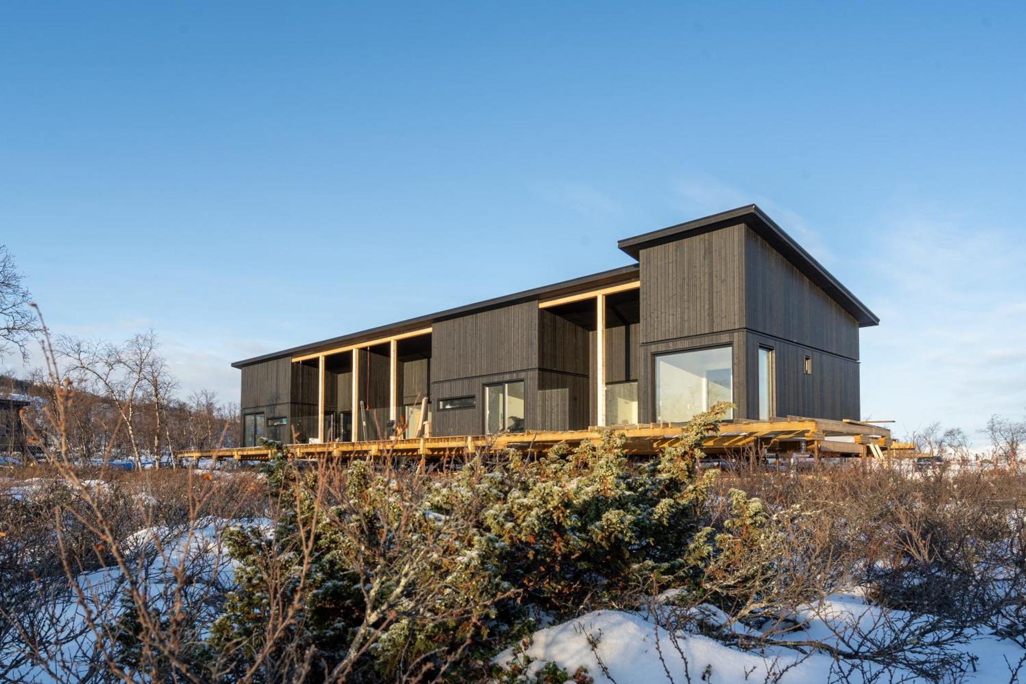 Aurora View Lapland, Sky View Bedroom & Jacuzzi *